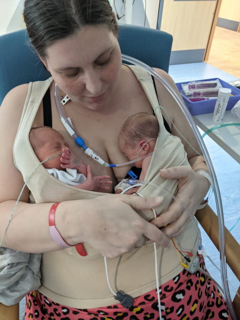 Lucy Robin with twins Sammie and Sophie in the hospital. Lucy Robin / SWNS