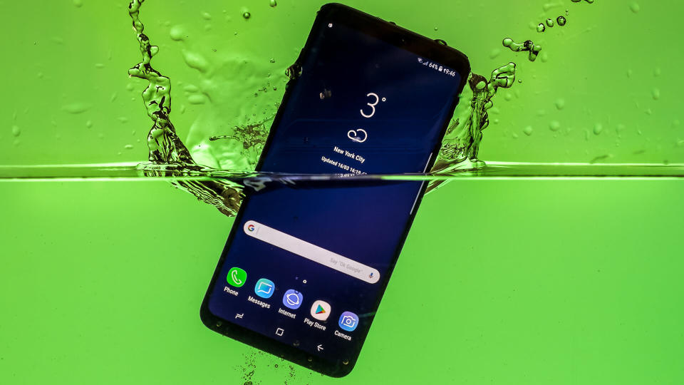 Samsung Phone being dropped into water