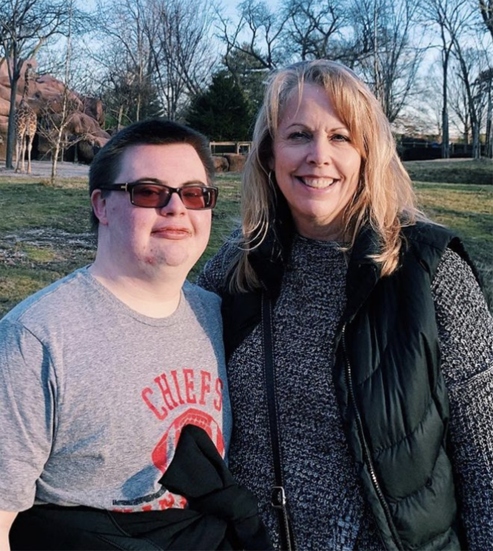 Derek's mom, Valerie Baker, was with him when he first received the happy news that he had been hired at Pioneer Bakery and Café. (@bakerbanter / Instagram)