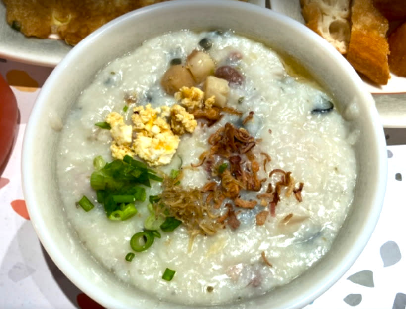 Woodleigh Mall - ten points congee