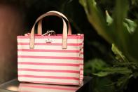 <p>Die beliebtesten Handtaschenmarken<br>Nr. 2: Kate Spade<br>16 Prozent der Teenager<br>(Canadian Press) </p>