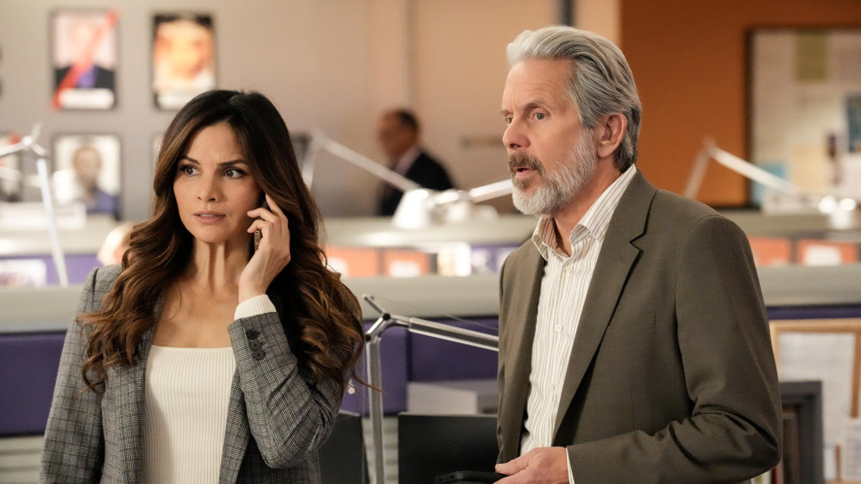  Katrina Law and Gary Cole in NCIS. 