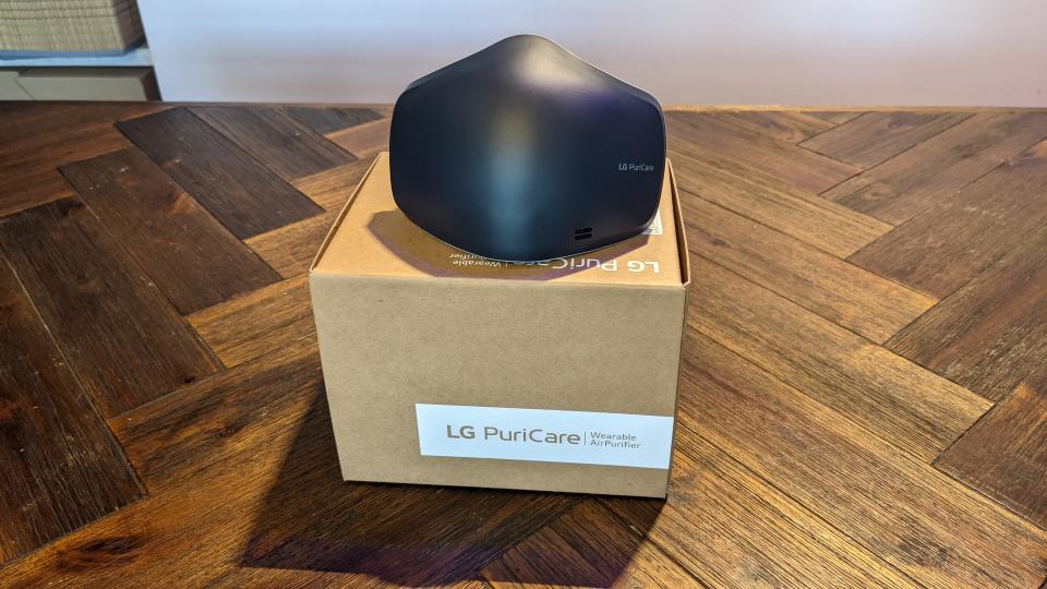 LG PuriCare V2. (PHOTO: Dominic Ng/Yahoo Life SEA)