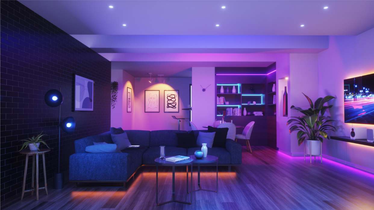  Philips Hue lightstrip. 