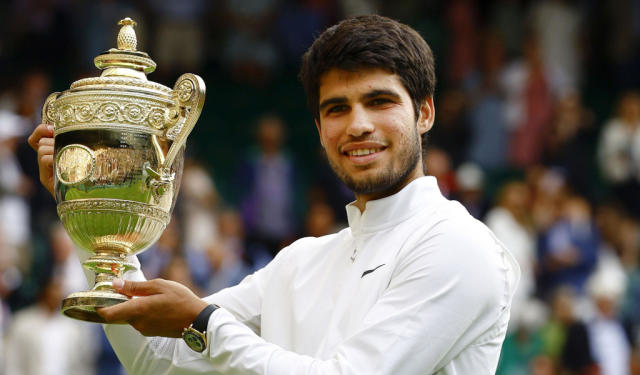 Carlos Alcaraz beats Novak Djokovic in 5 sets to win Wimbledon for a second  Grand Slam trophy