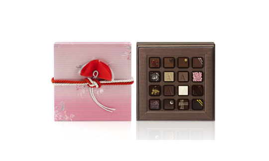 Is your mom a big chocolate fan? Fashion designer Giorgio Armani has delved into the chocolatier business. Give the gift of sweet pralines in a gorgeous package from the fashion brand.