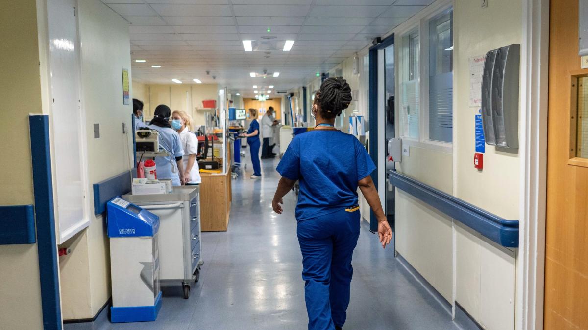 Nurses reject Government’s pay offer of 5.5% rise