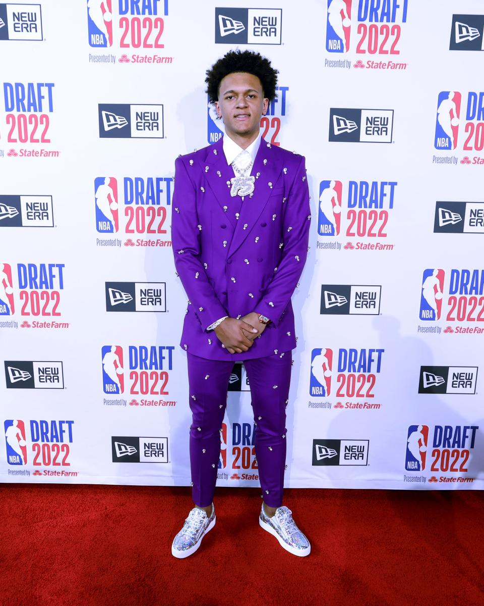 Paolo Banchero's purple suit turned heads at the 2022 NBA draft.