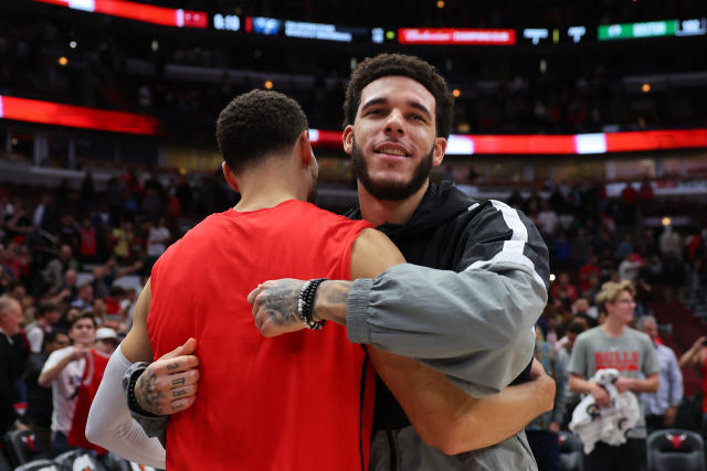 Zach LaVine on Lonzo Ball: 'He's the glue to our team' - Yahoo Sports