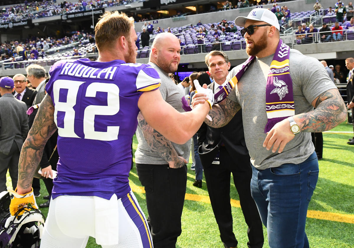 Minnesota Vikings Bring The Mountain From Game of Thrones To