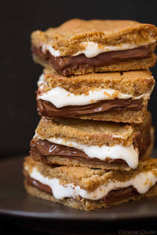 <strong>Get the <a href="http://www.cookingclassy.com/smores-bars/" target="_blank">S'mores Bars recipe</a>&nbsp;from&nbsp;Cooking Classy</strong>