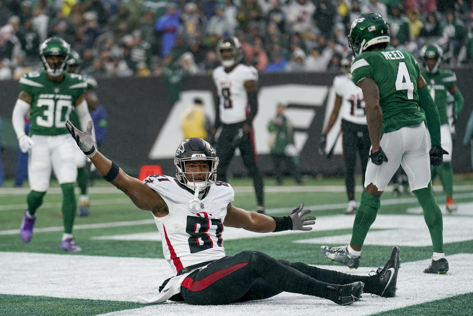 Atlanta Falcons tight end John FitzPatrick (87) looks for penalty call against the New York Jets during the second quarter of an NFL football game, Sunday, Dec. 3, 2023, in East Rutherford, N.J. (AP Photo/Seth Wenig)