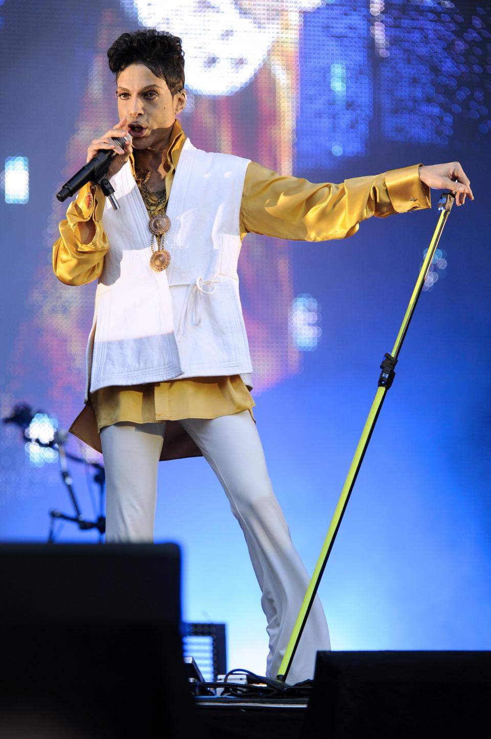 US singer and musician Prince (born Prince Rogers Nelson) performs on stage at the Stade de France in Saint-Denis, outside Paris, on June 30, 2011. AFP PHOTO BERTRAND GUAY        (Photo credit should read BERTRAND GUAY/AFP/Getty Images)