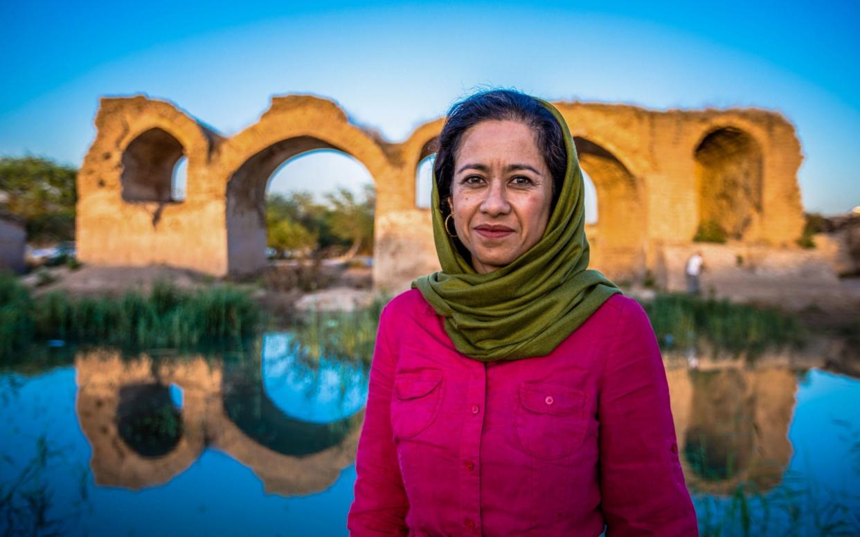 Samira Ahmed by the Bridge of Shadirwan in Shushtar - BBC