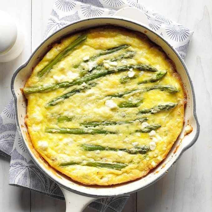 Feta Asparagus Frittata Exps Sdam18 32370 B12 05 2b 4