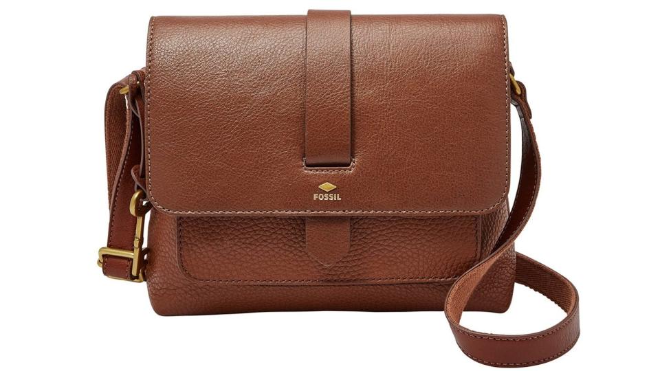 This classic crossbody lets you go from work to errands in style.