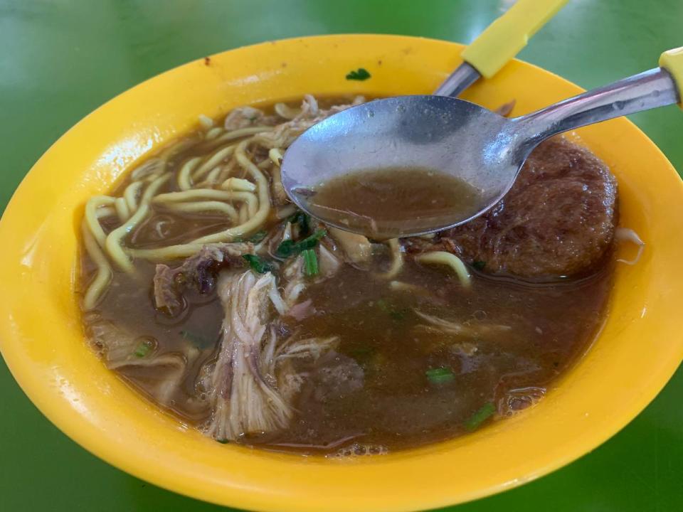 Warong Pak Sapari - Mee Soto