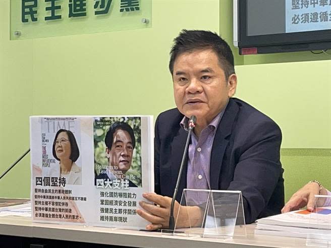 國民黨總統參選人侯友宜批評，政府不該帶頭遺忘，甚至刻意抹滅中華民國。民進黨立法院黨團書記長莊瑞雄說，台灣國慶日對外可以讓大家看到台灣，彰顯台灣的地位。（蔡雯如攝）