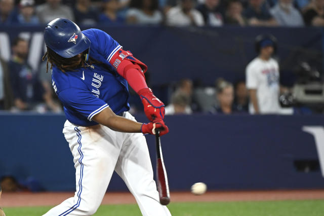 Toronto slugger Vladimir Guerrero Jr. bashes way to MLB Home Run