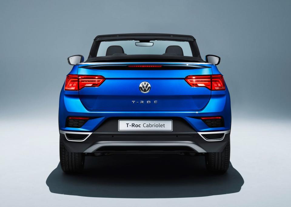 View Photos of the 2020 Volkswagen T-Roc Cabriolet