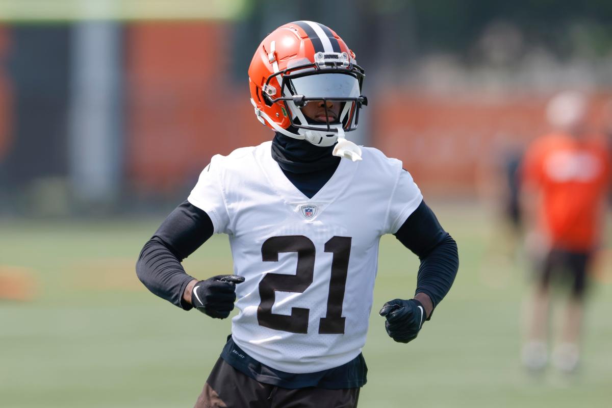 Browns top cornerback still in concussion protocol ahead of season opener