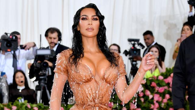 Kim Kardashian Reveals She Used To Pee On Herself At Awards1