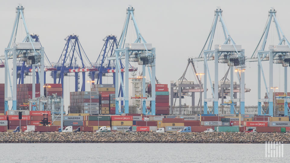 Lunar New Year and other disruptions promise congested days ahead at the Port of Los Angeles and elsewhere. (Photo: Jim Allen/FreightWaves)