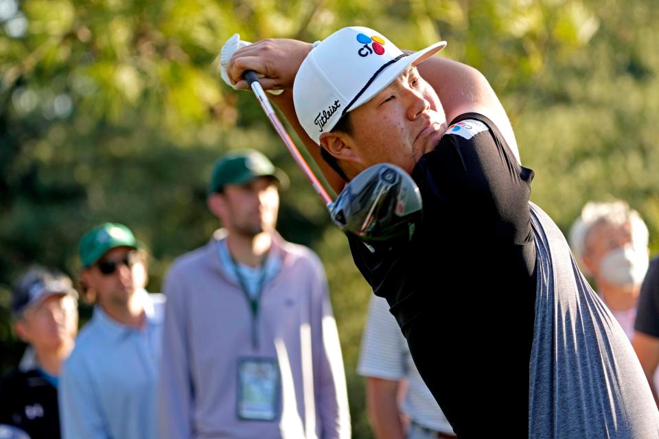 Sungjae Im plays his shot from the 18th tee during the opening round of the Masters. Im is in the lead, one shot ahead of Cameron Smith, whom he tied with at the end of the 2020 Masters. Michael Madrid-USA TODAY Sports