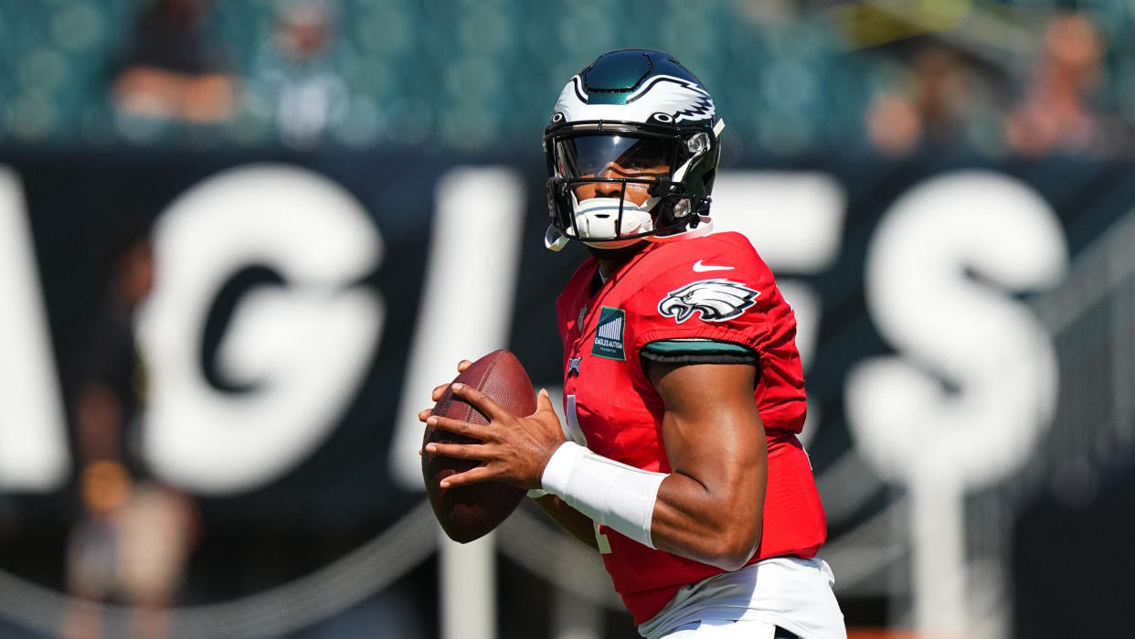 Jalen Hurts #1 of the Philadelphia Eagles looks to pass the ball during Training Camp at Lincoln Financial Field on August 9, 2023 in Philadelphia, Pennsylvania