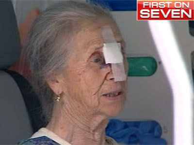 <p>Elderly woman injured in Sydney bag snatch</p>