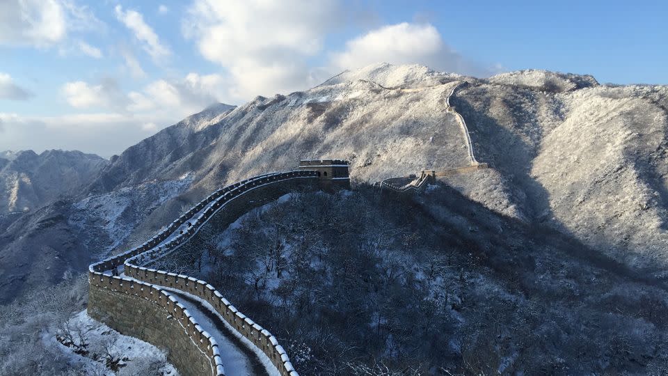 The Mutianyu and Jiankou sections of wall are about 25 kilometers in length.   - Alex Sherr