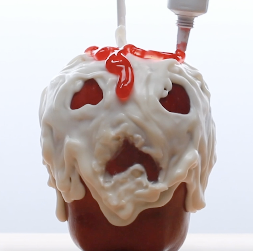 We all know the candy apple as a classic Halloween treat, but have you heard of a skull-decorated candy apple? Probably not. This funky recipe allows you to get super artistic with your design, and it's fun for all ages.Recipe: Skull Candy Apple