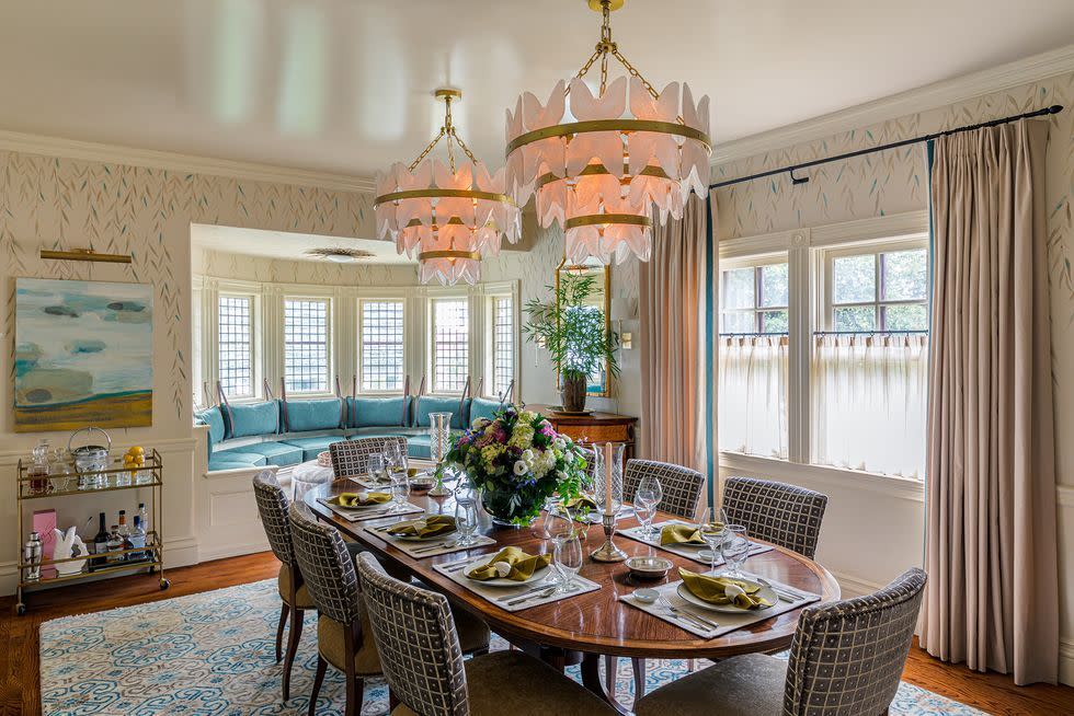 four bay window with bench