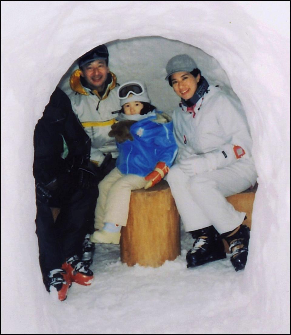 princess aiko, crown prince naruhito, crown princess masako visit oku shigakogen ski resort in okushigakogen, japan on february 22, 2005