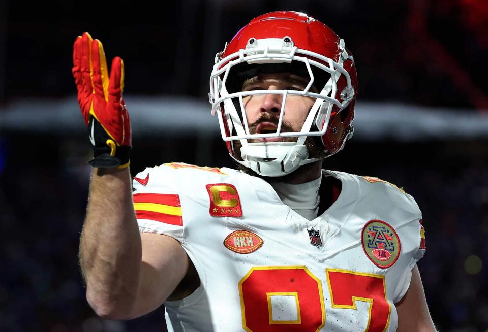 <p>Al Bello/Getty </p> Travis Kelce