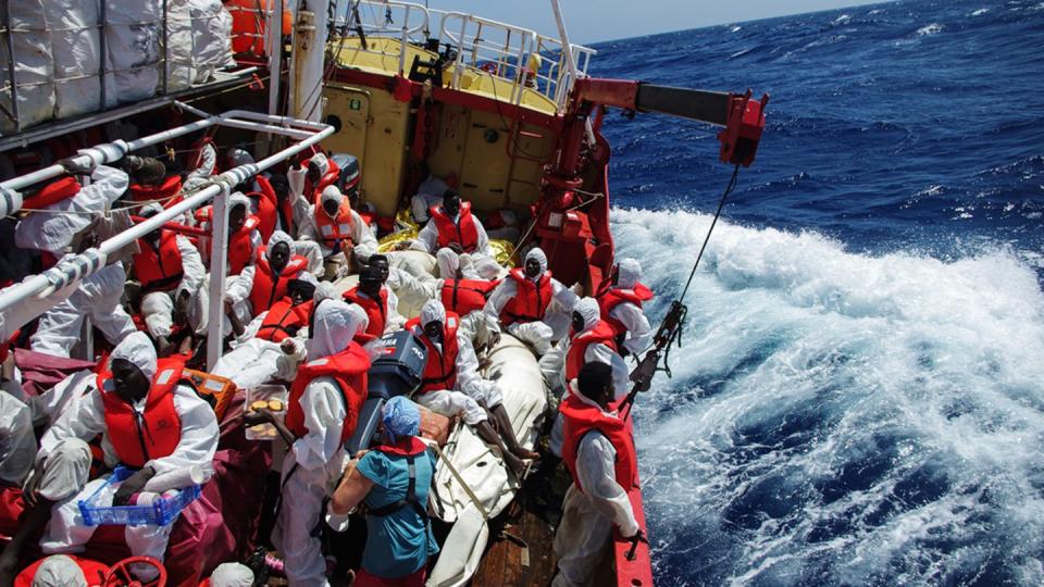 Das Rettungsschiff «Seefuchs» der Regensburger Organisation Sea-Eye im Mittelmeer. Foto: sea-eye.org