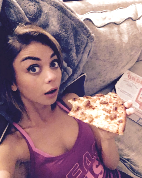 Pizza is such a favorite of Sarah Hyland’s that the Modern Family actress was once snapped enjoying it on the red carpet. Understandably, she was enlisted in Domino’s campaign to promote their delivery service requiring only a text of a slice of pizza. “#mmmmmm” she hashtagged her ad. (Photo: Instagram)