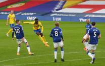 Premier League - Everton v Brighton & Hove Albion