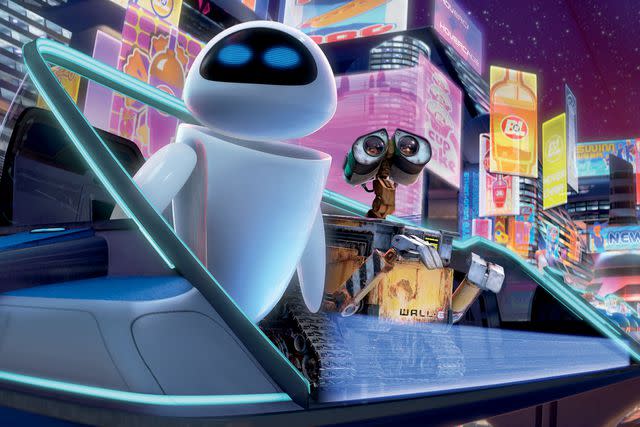 <p>Walt Disney Studios Motion Pictures/Courtesy of Everett</p> EVE and WALL-E in 'WALL-E'