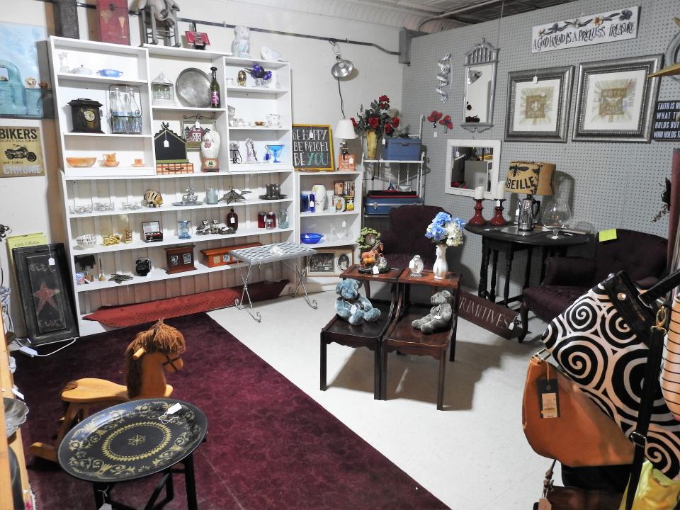 The Coshocton Antique Mall at 315 Main St. is under the ownership of Pam Chaney. It has about 50 vendors offering a variety of items from home décor to military memorabilia, to glassware and much more.