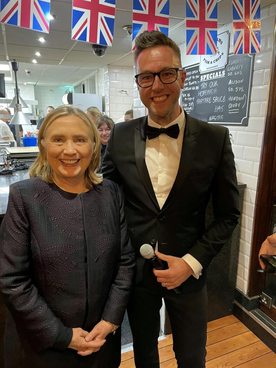 Paul Skerritt, a professional Jazz singer, meets Ms Clinton at chippy (@paulskerrittmusic  / SWNS)