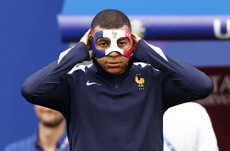 Kylian Mbappe presses PSG for €100m payment, formal request issued – report