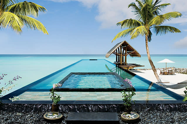 One&Only Reethi Rah, Maldives. This stunning Maldivian retreat is a hot favourite of travellers and we think it has something to with its multiple pools, especially the main infinity lap pool with its accompanying sala. It even has an in-pool bed towards the end where you can lie down and soak up some sun without getting too hot. (http://reethirah.oneandonlyresorts.com) 