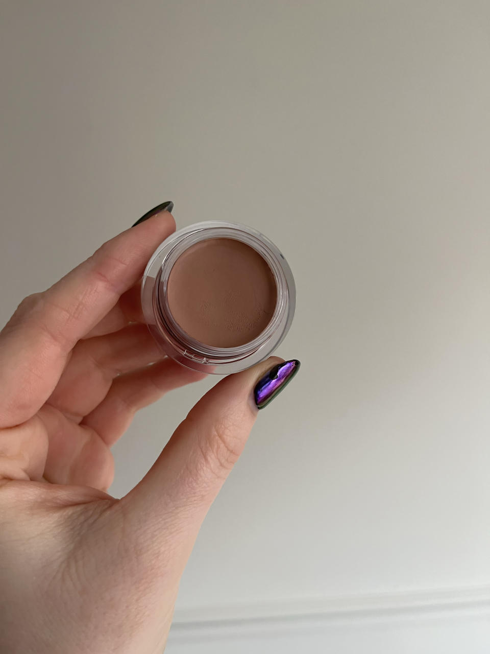 Harmony is a warm bronze shade that's so flattering. (Yahoo Life UK)