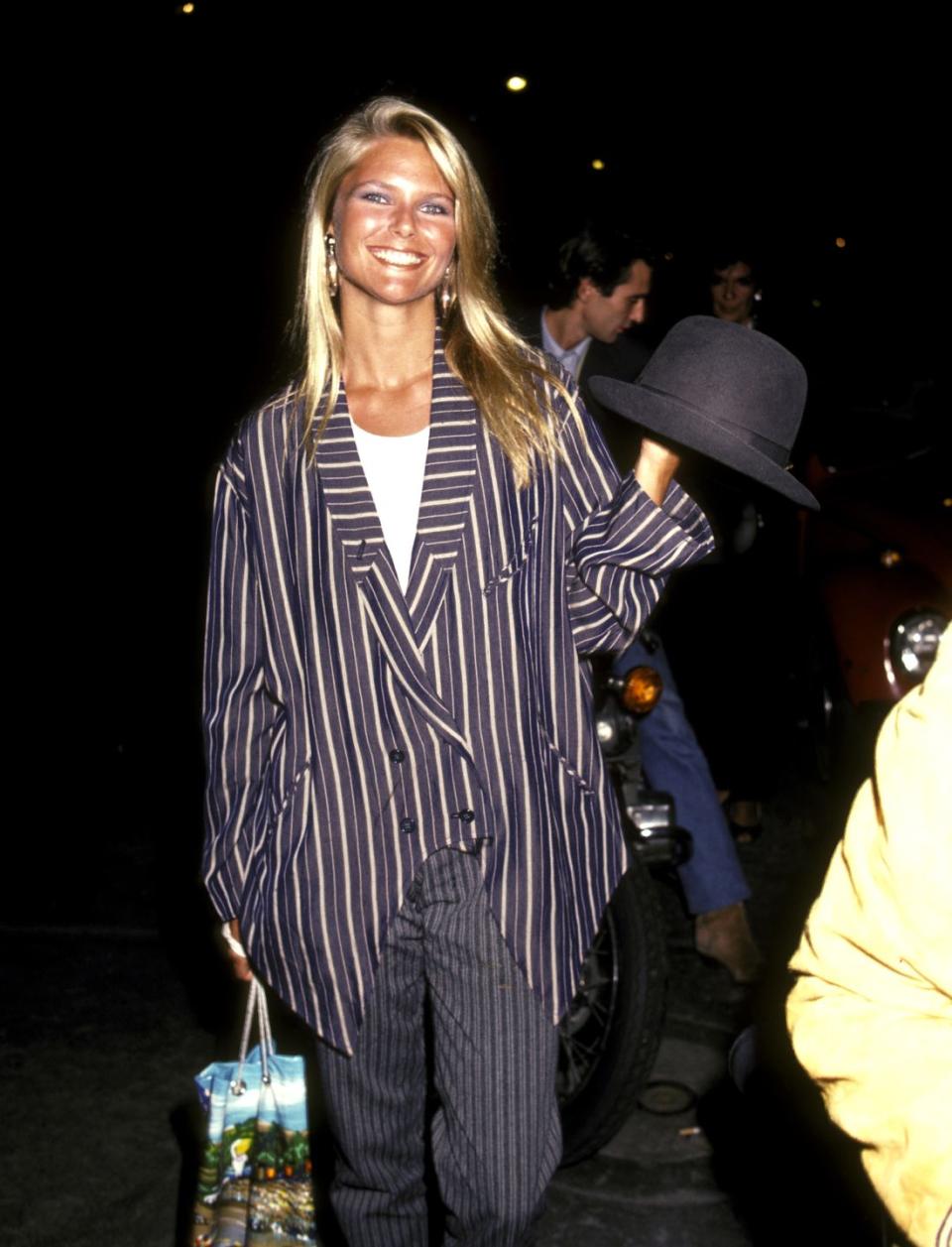 christie brinkley sighting at joanna's restaurant   september 28, 1982