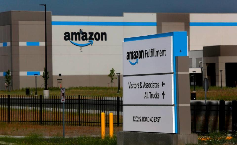 Amazon Inc. has built two massive fulfillment distribution warehouse centers across from each other on South Road 40 East in Pasco. The company expects to employ up to 1,500 people when it eventually opens the pair of fulfillment centers currently standing idle near Sacajawea State Park. Bob Brawdy/b