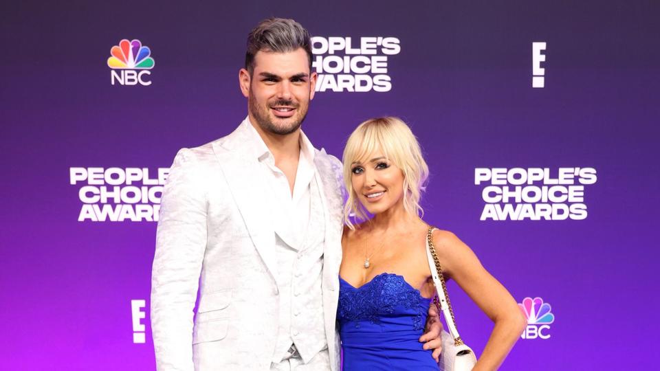 2021 Peoples Choice Awards Arrivals