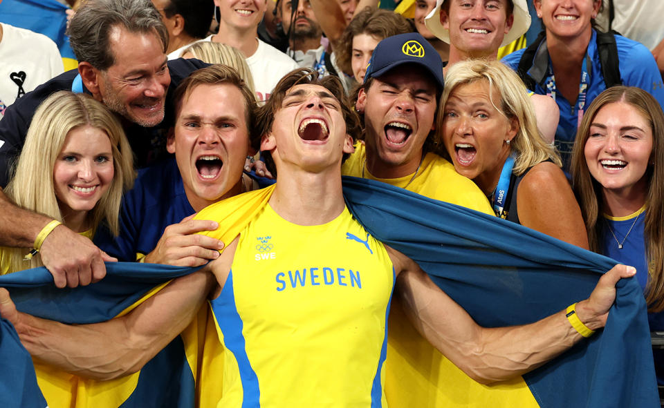 Armand Duplantis, pictured here with his family after winning gold and breaking the world record.