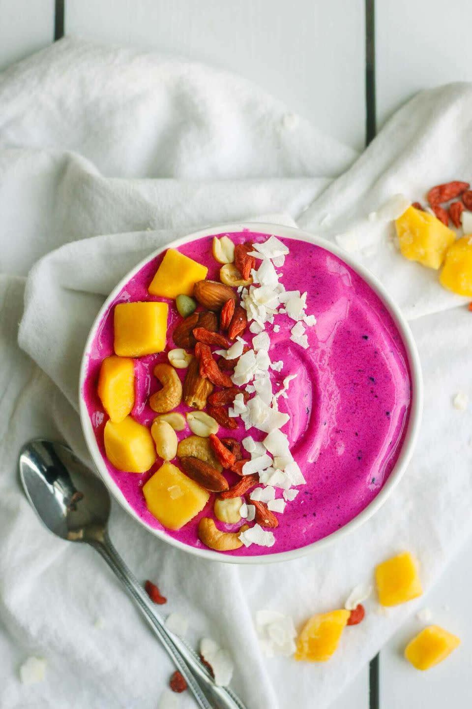 Pitaya Power Smoothie Bowl