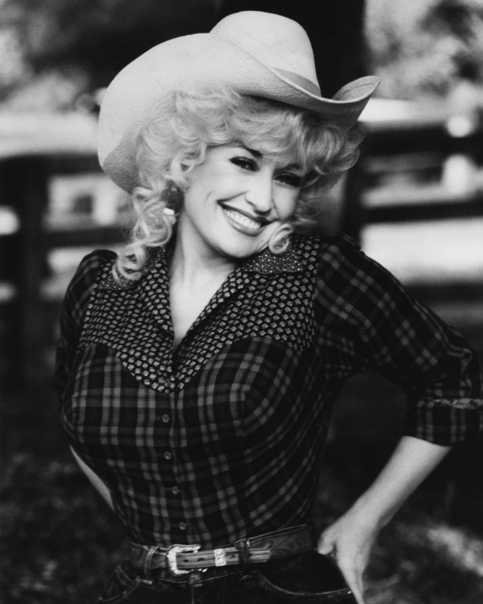 35 Brilliant Pieces of Life Advice, Courtesy of Dolly Parton